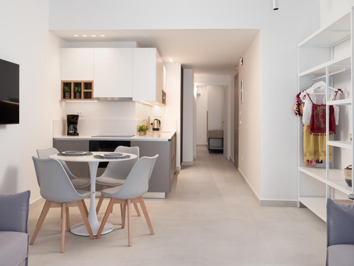 The H Experience - Eclectic Spacious Apartment Near Venetian Castle - 1 Ираклион Экстерьер фото