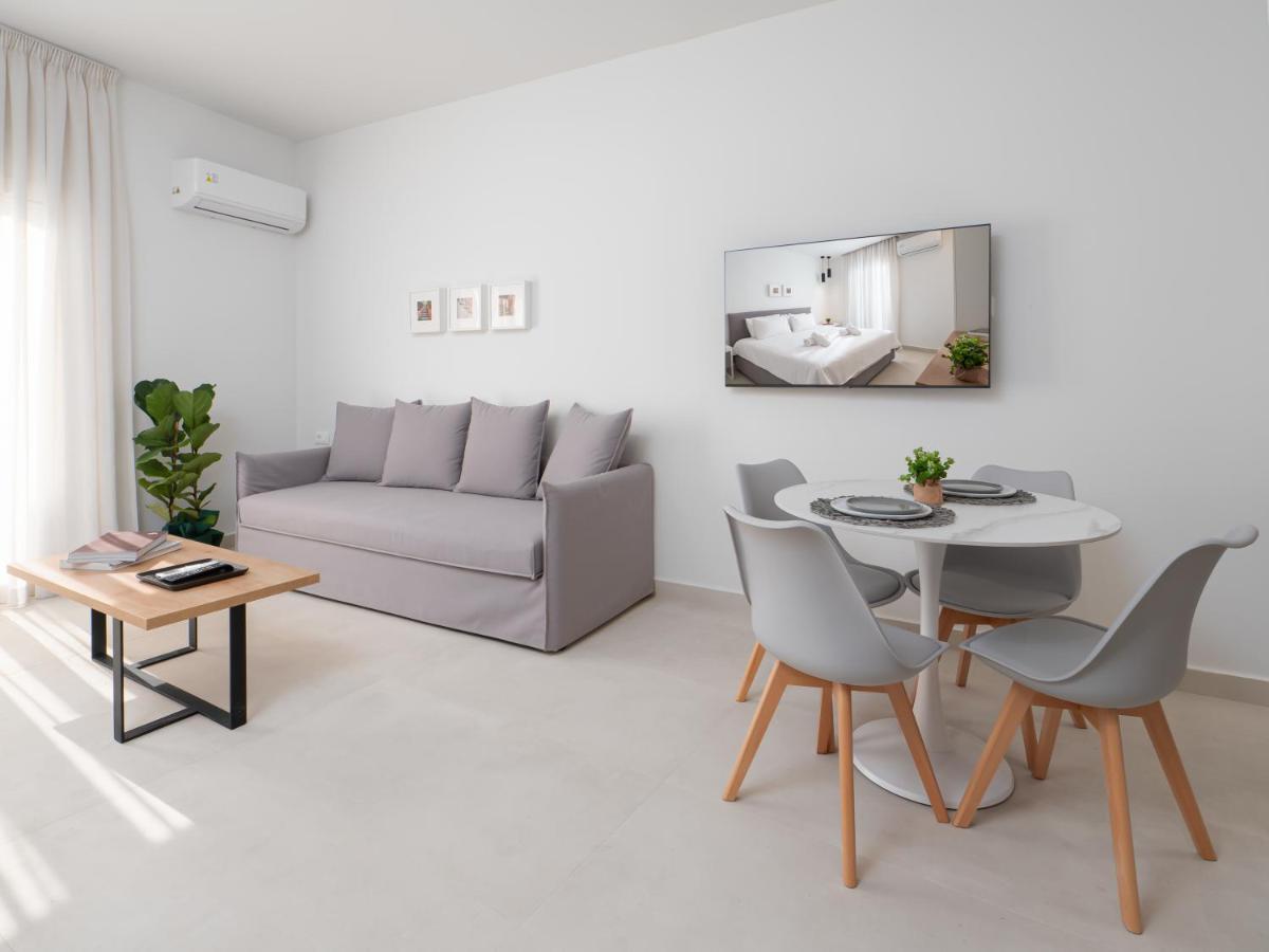 The H Experience - Eclectic Spacious Apartment Near Venetian Castle - 1 Ираклион Экстерьер фото