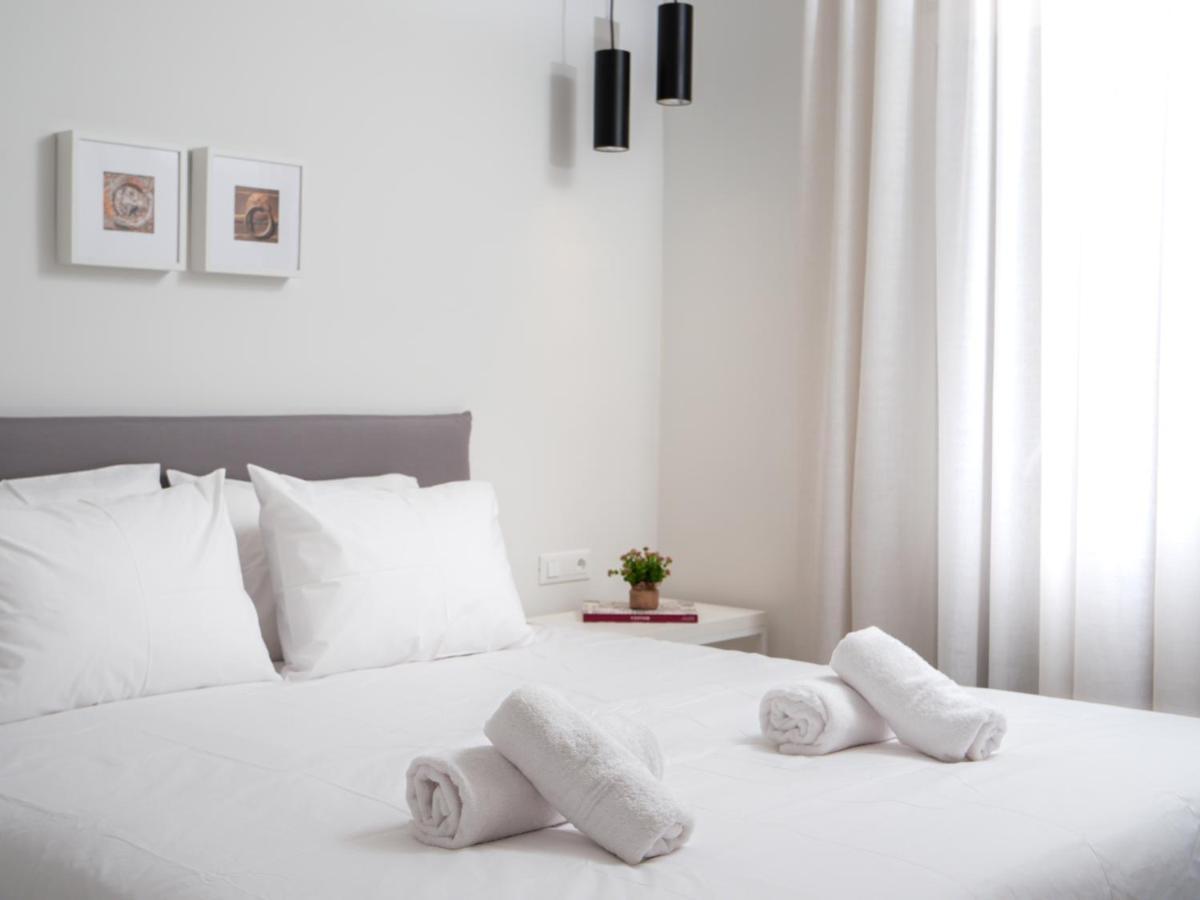 The H Experience - Eclectic Spacious Apartment Near Venetian Castle - 1 Ираклион Экстерьер фото
